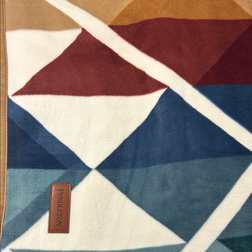 Pendleton Multicolor Geometric Blanket